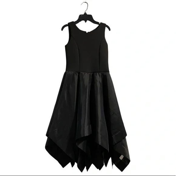 formal black dress for teens Elegant Black Velvet Flower Girl Dress for Girls Formal Event J619 –  DreamyVow main image 1
